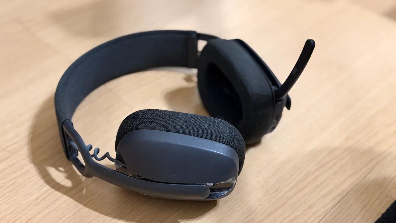 Headset Sem Fio Logitech Zone Vibe 100 Grafite - Foto 3
