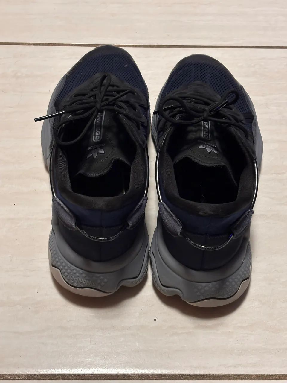 Tênis Adidas Ozweego  - Foto 2