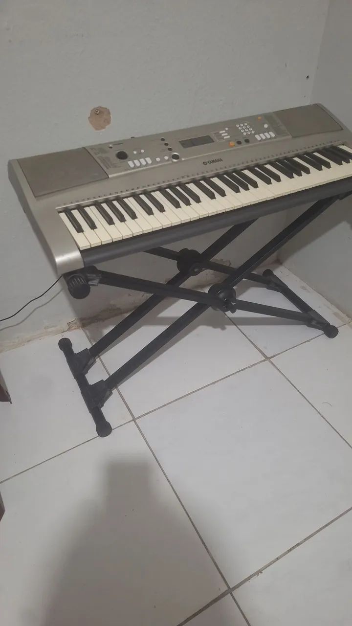 Teclado Yamaha psrE 313  - Foto 2