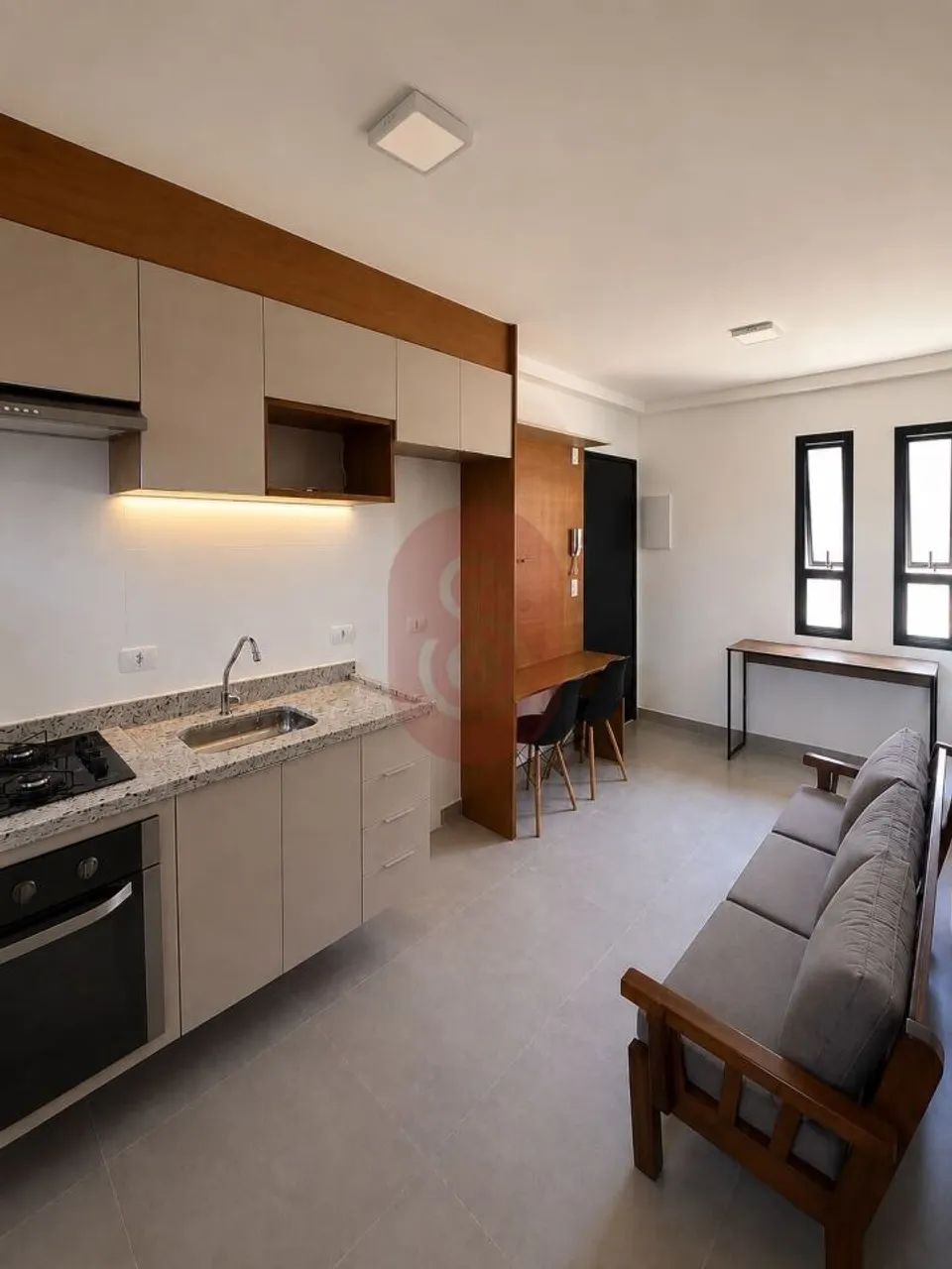 Apartamento 2 dormitórios mobiliado na Água Rasa. - Foto 2