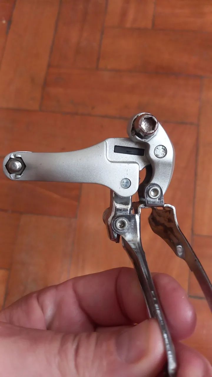 Câmbio dianteiro Shimano Sora °31.8 10v  - Foto 2