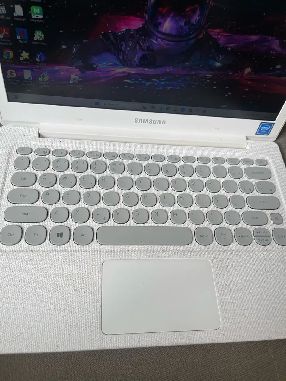 Samsung Flash F30 (NP530XBB) - Foto 3