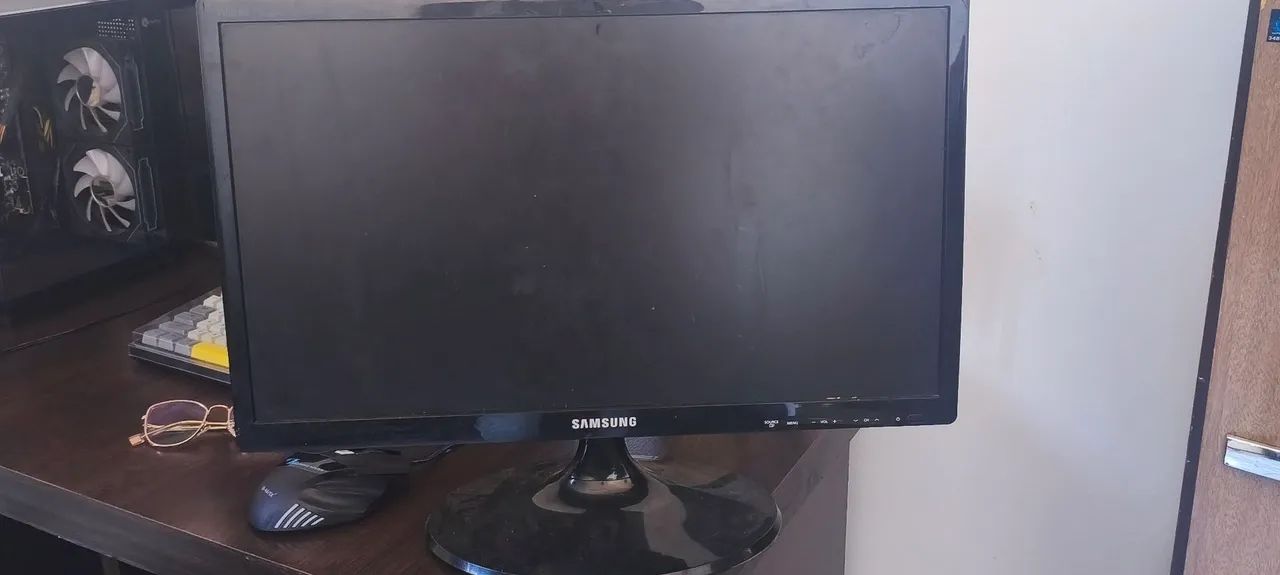 Tv monitor Samsung 19 polegadas 