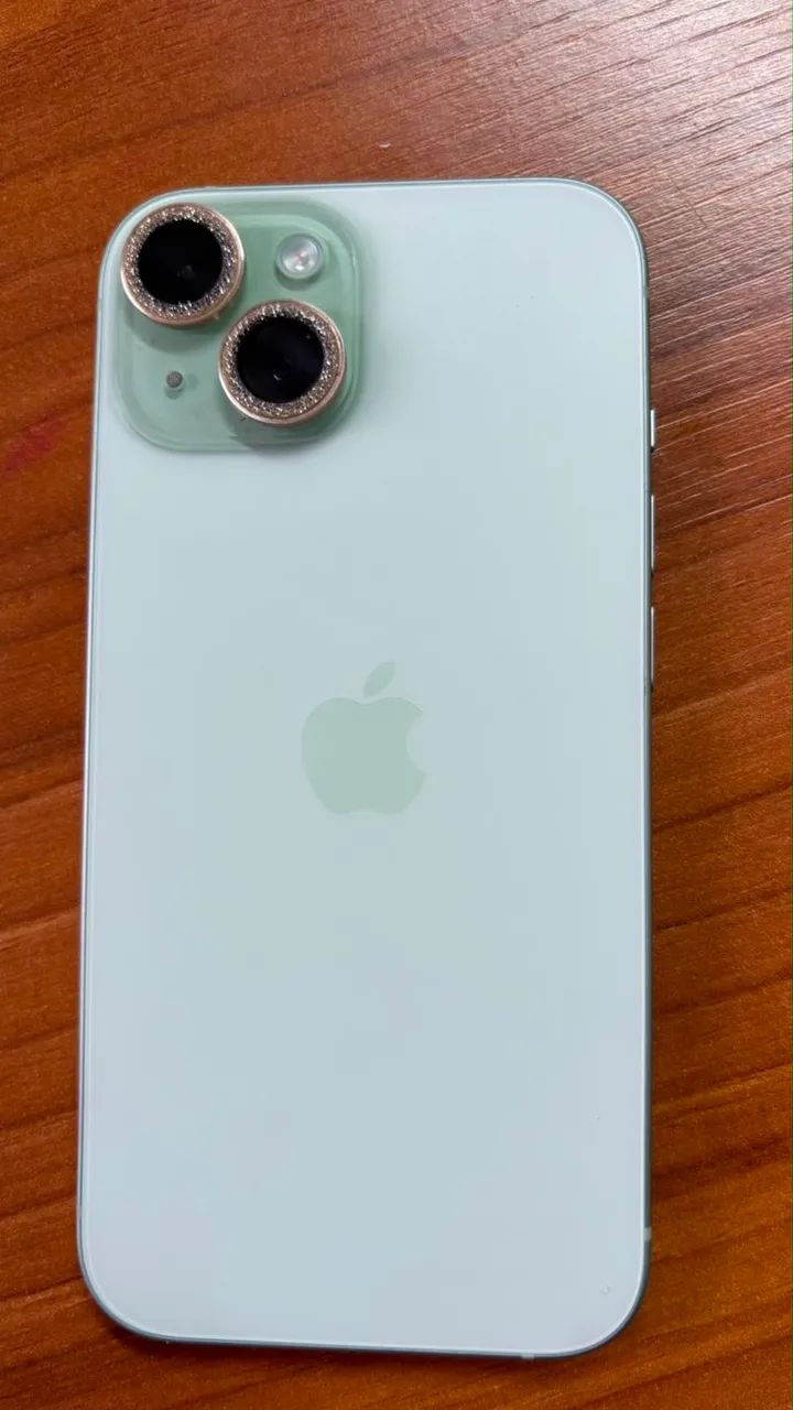 Vendo IPhone 15 128 GB 95% de bateria. Com caixa! - Foto 2