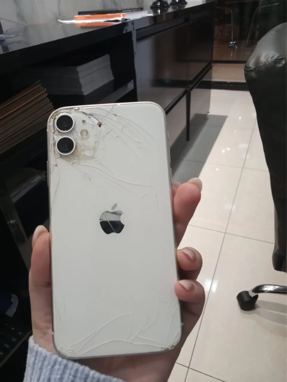 Iphone 11 64 GB - Foto 3