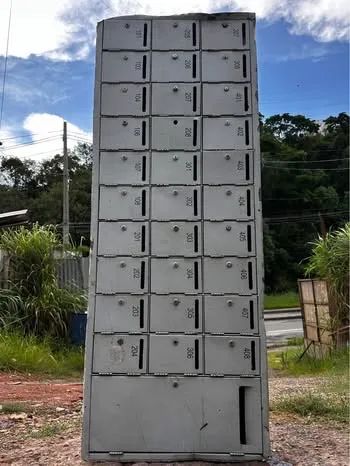 Caixa para correspondência,não tem as chaves - Foto 2