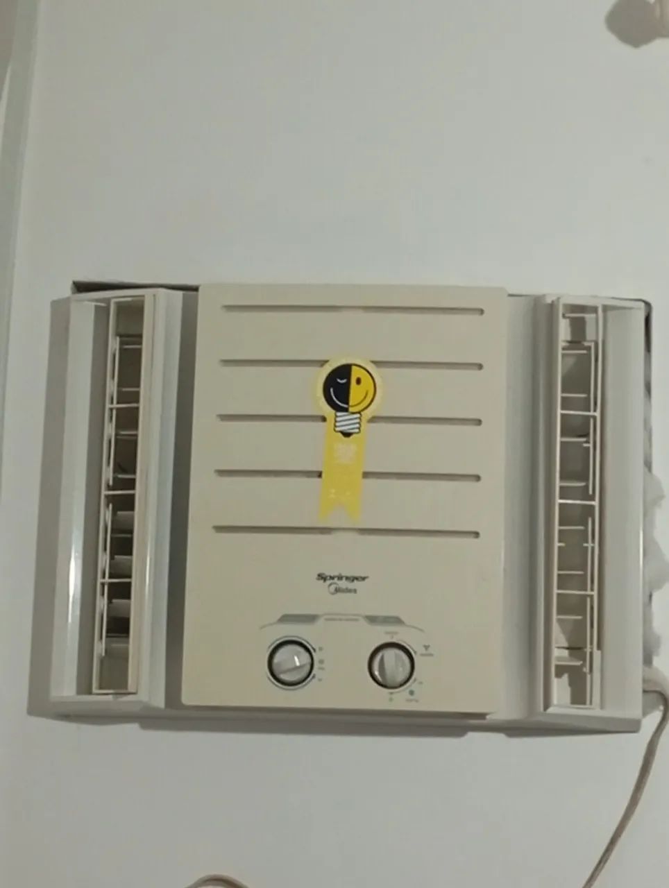 Ar condicionado 7500 BTUS