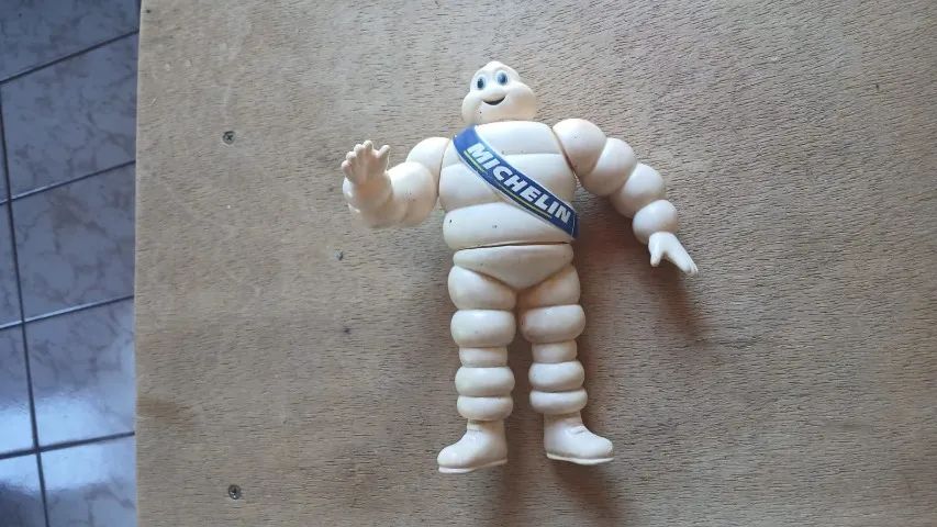 boneco michelin   antigo e raro - Foto 2