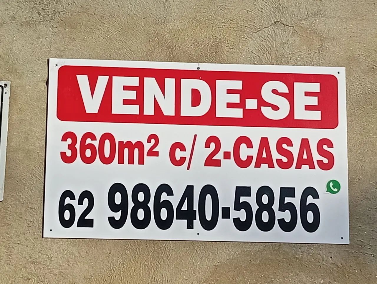 Casa      a