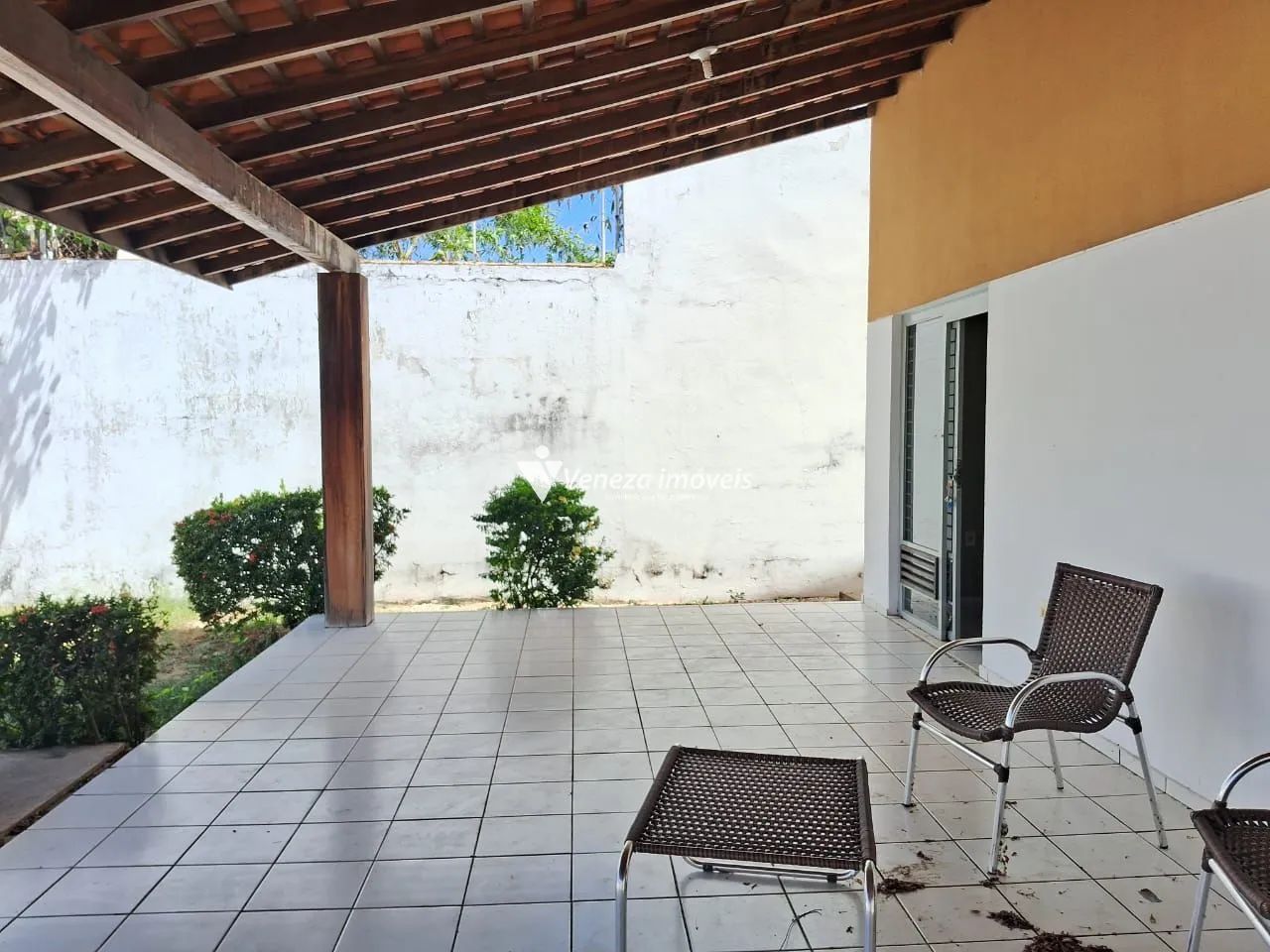 Casa Duplex com 4 Quartos, 3 Suítes e 5 Vagas | Ininga - Foto 4