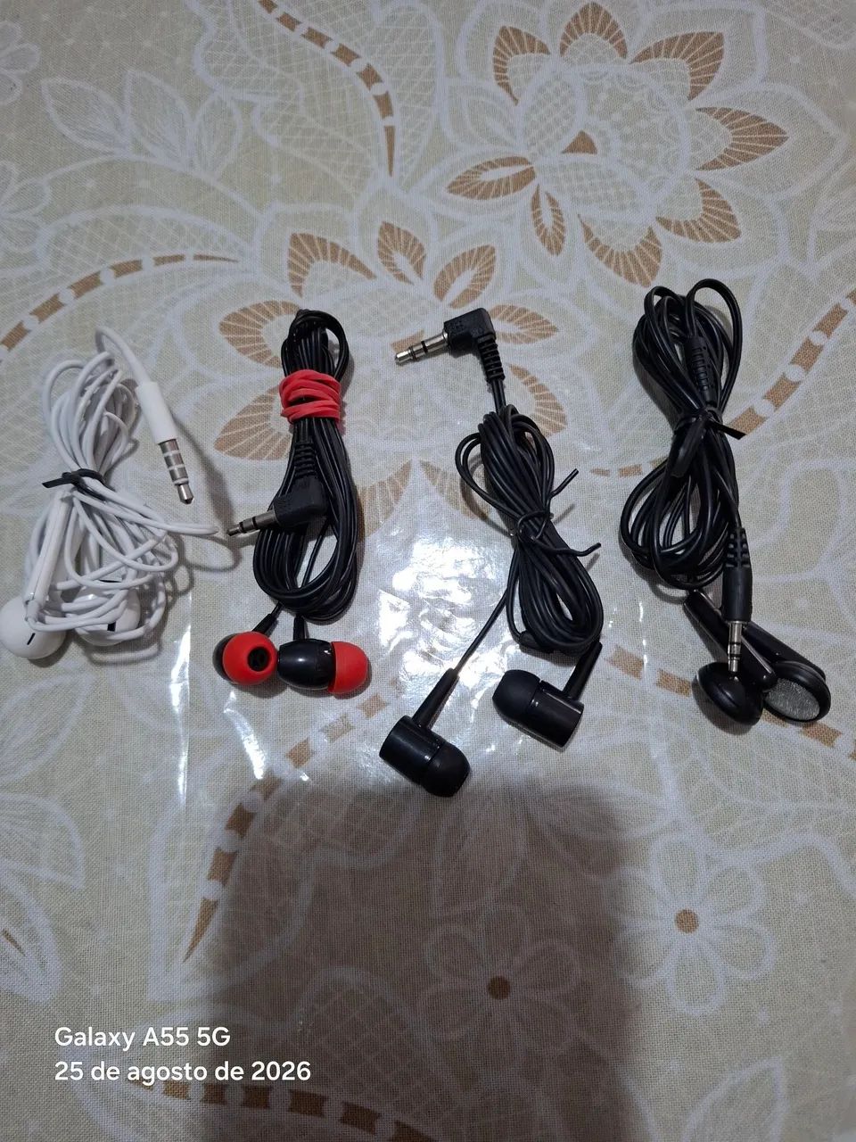 Fones de ouvido plug p2 estéreo 