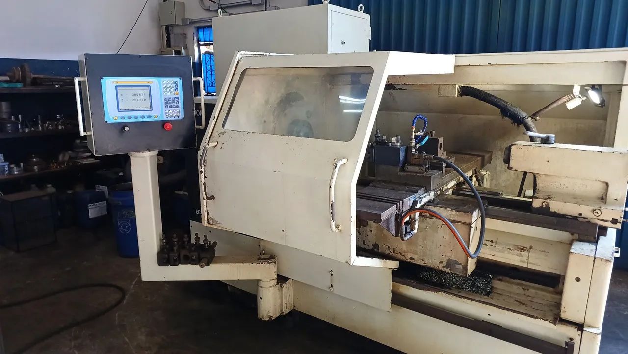 TORNO CNC ECN40