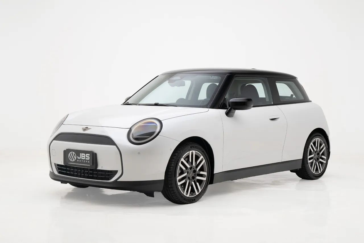 Mini Cooper E 3P (elétrico) 2024