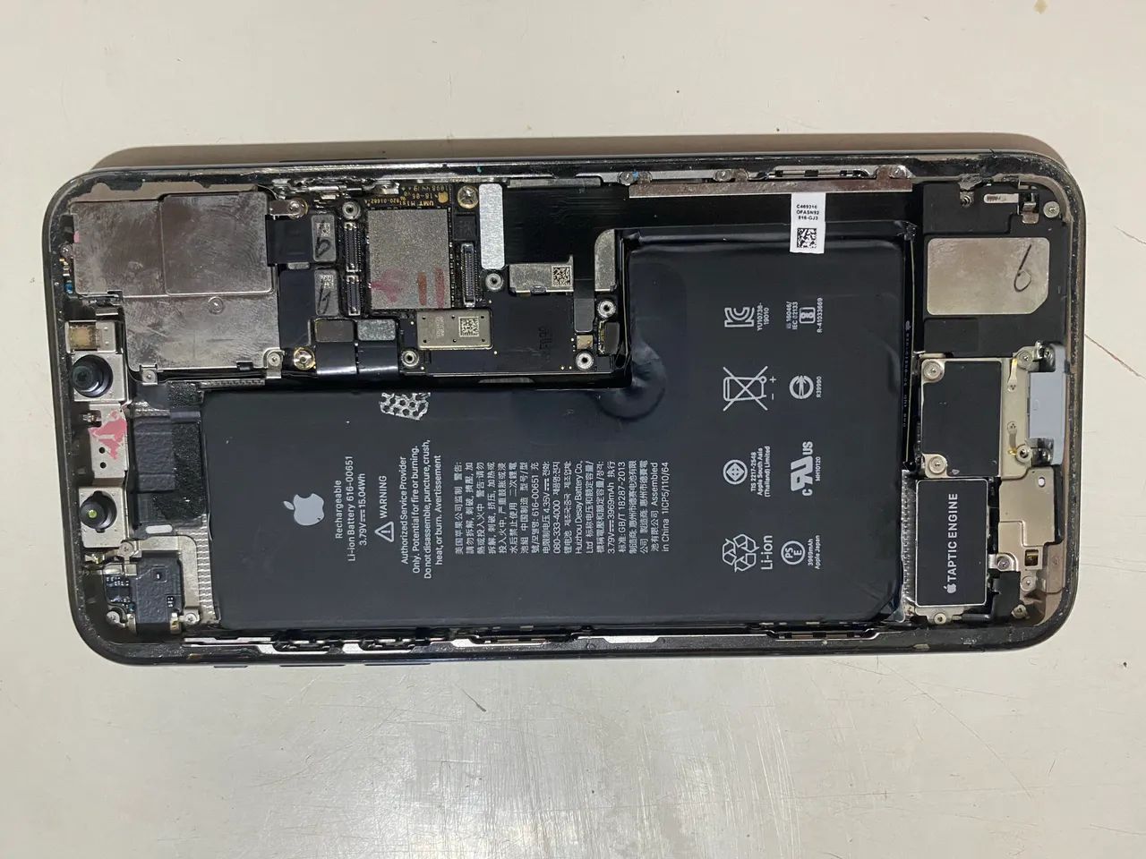 Carcaça IPhone 11 Pro Max - Retirada de peças  - Foto 4