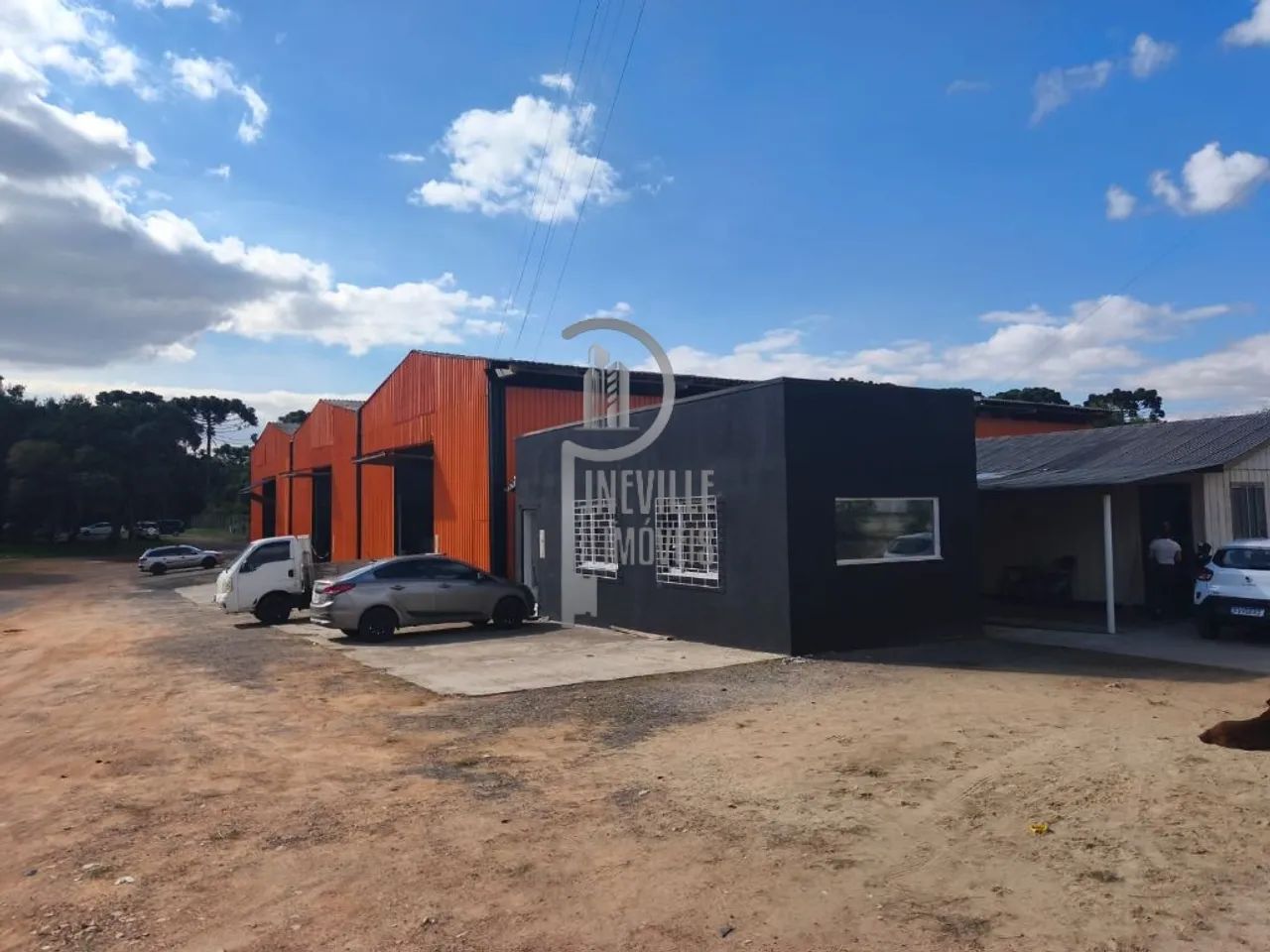 Área Comercial e Industrial com 12.323 m² e 2 Barracões no Bairro Umbará - Foto 2