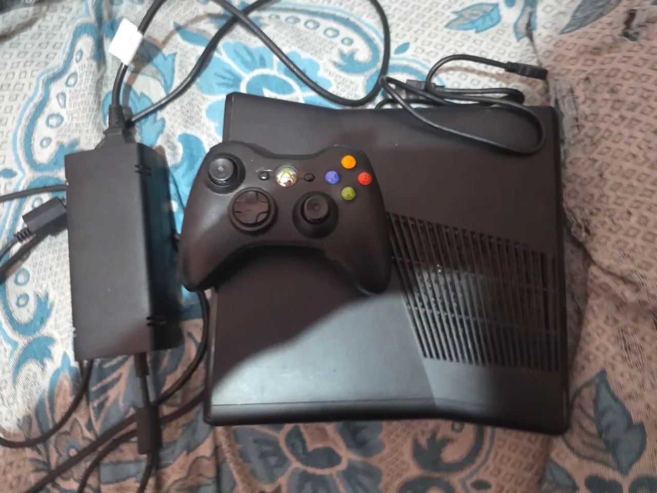 Xbox 360 com controle original 
