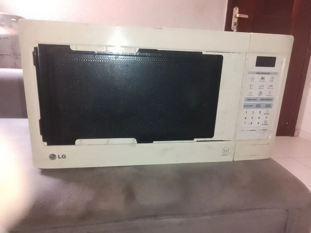 Microondas com defeito