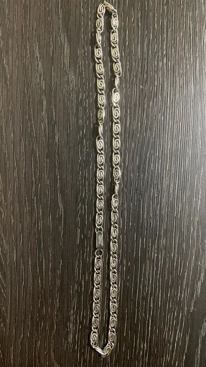 Cordão masculino 
