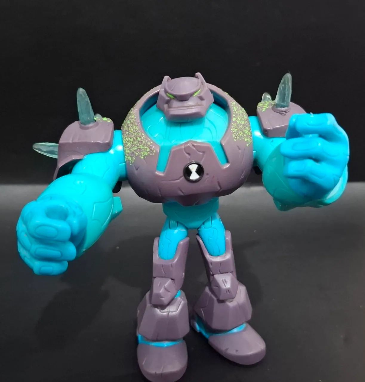 Ben 10 Onmiverse Choque Rochoso Boneco Original Sunny