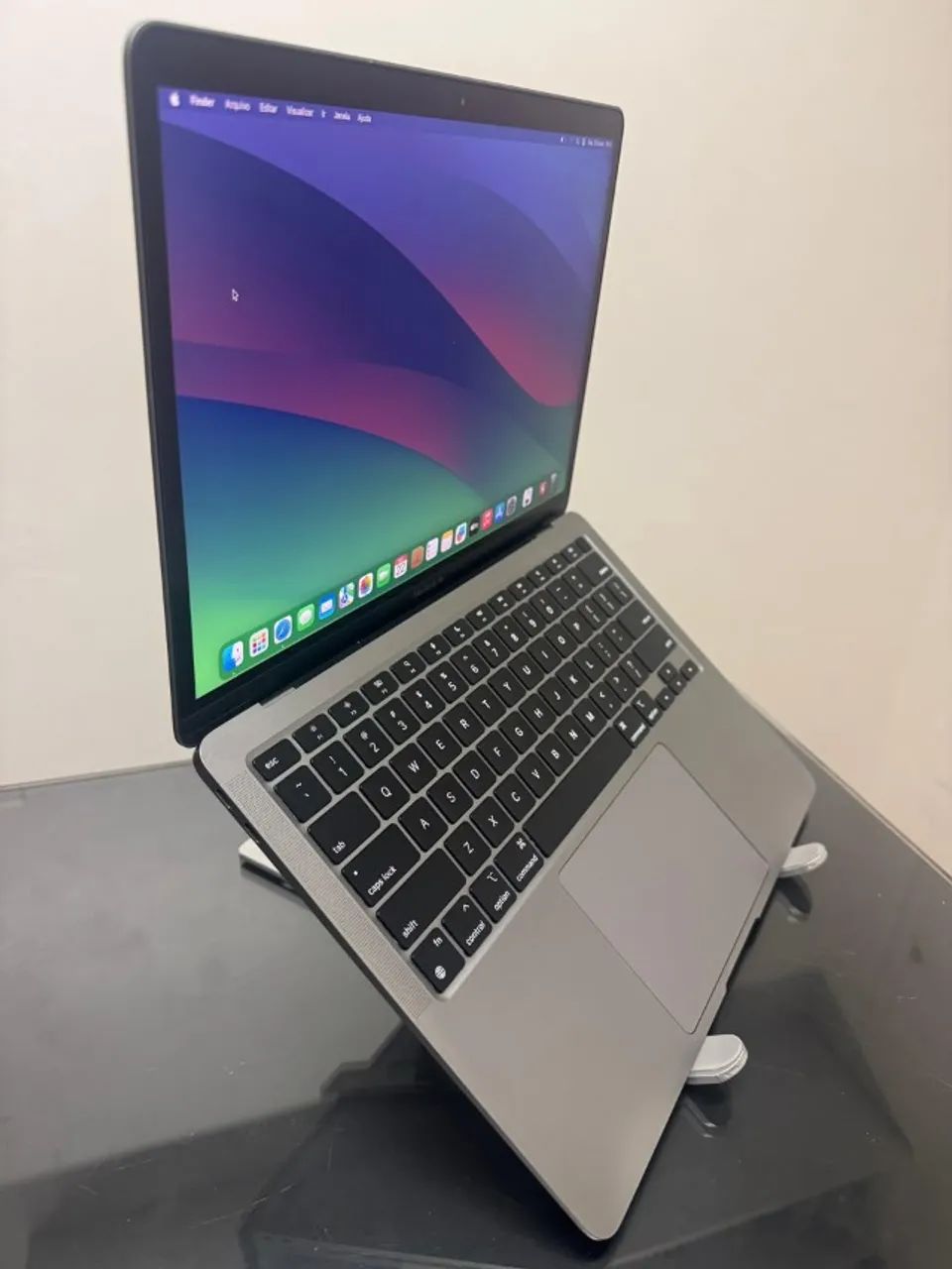 Macbook Air RETINA -APPLE 2020-2021 - M1 - 8GB RAM - SSD 256GB