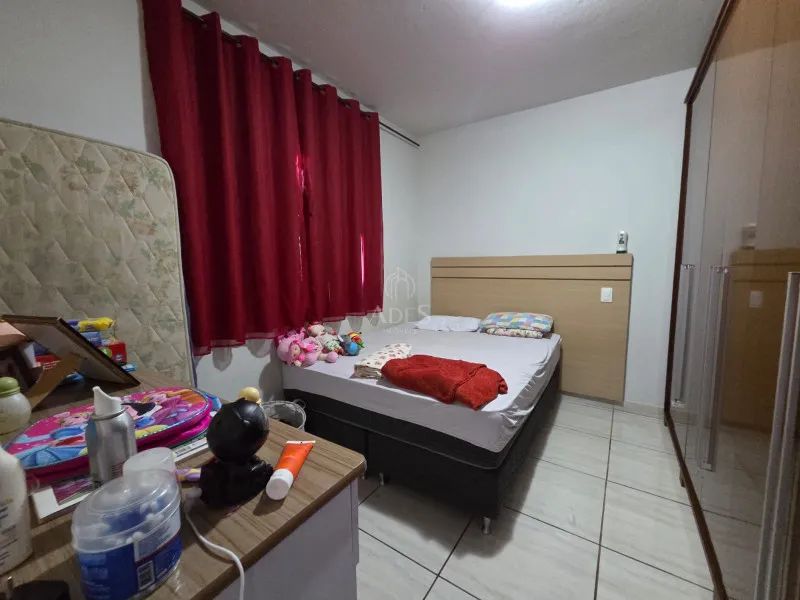 Casa de 4 Quartos - Foto 5