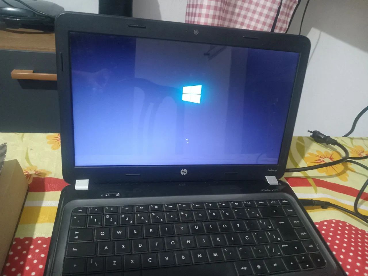 Vendo notebook HP funcionando  - Foto 2