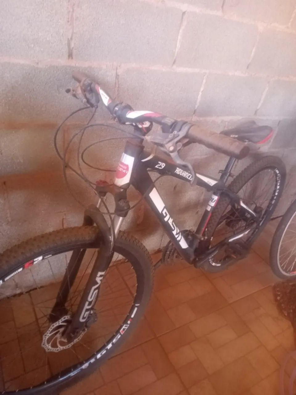 Vendo bicicleta preço a combinar  - Foto 2