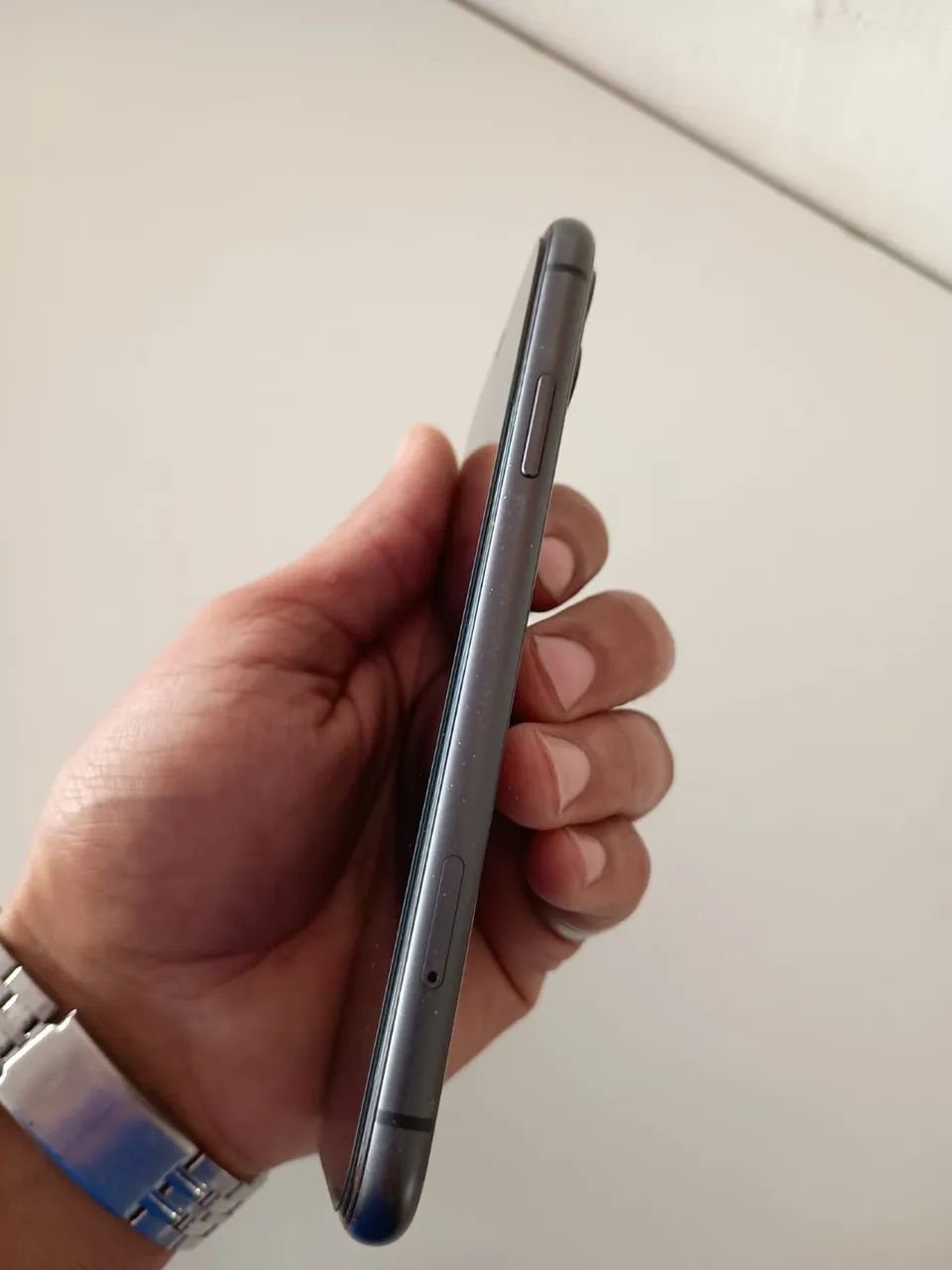Vendo ou troco iPhone 11 - Foto 2