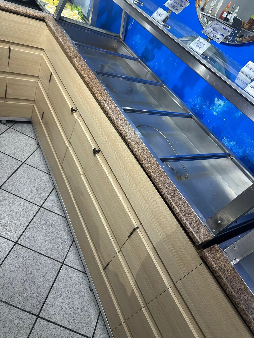 2 buffet. Quente e 1 frio funcionando bem excelente para quem quer começar um - Foto 3