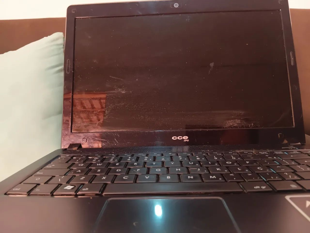 Vendo notebook CCE 14 polegadas. Não está funcionando.  - Foto 3