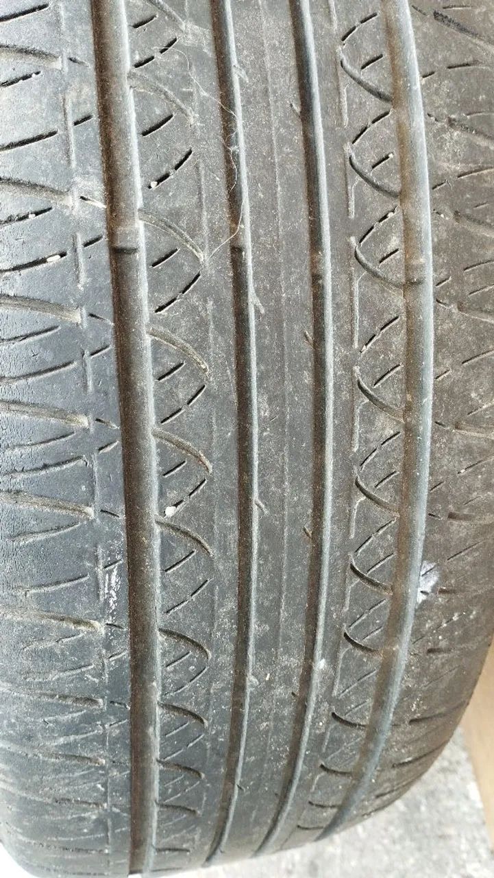 Pneu montado usado  - Foto 2