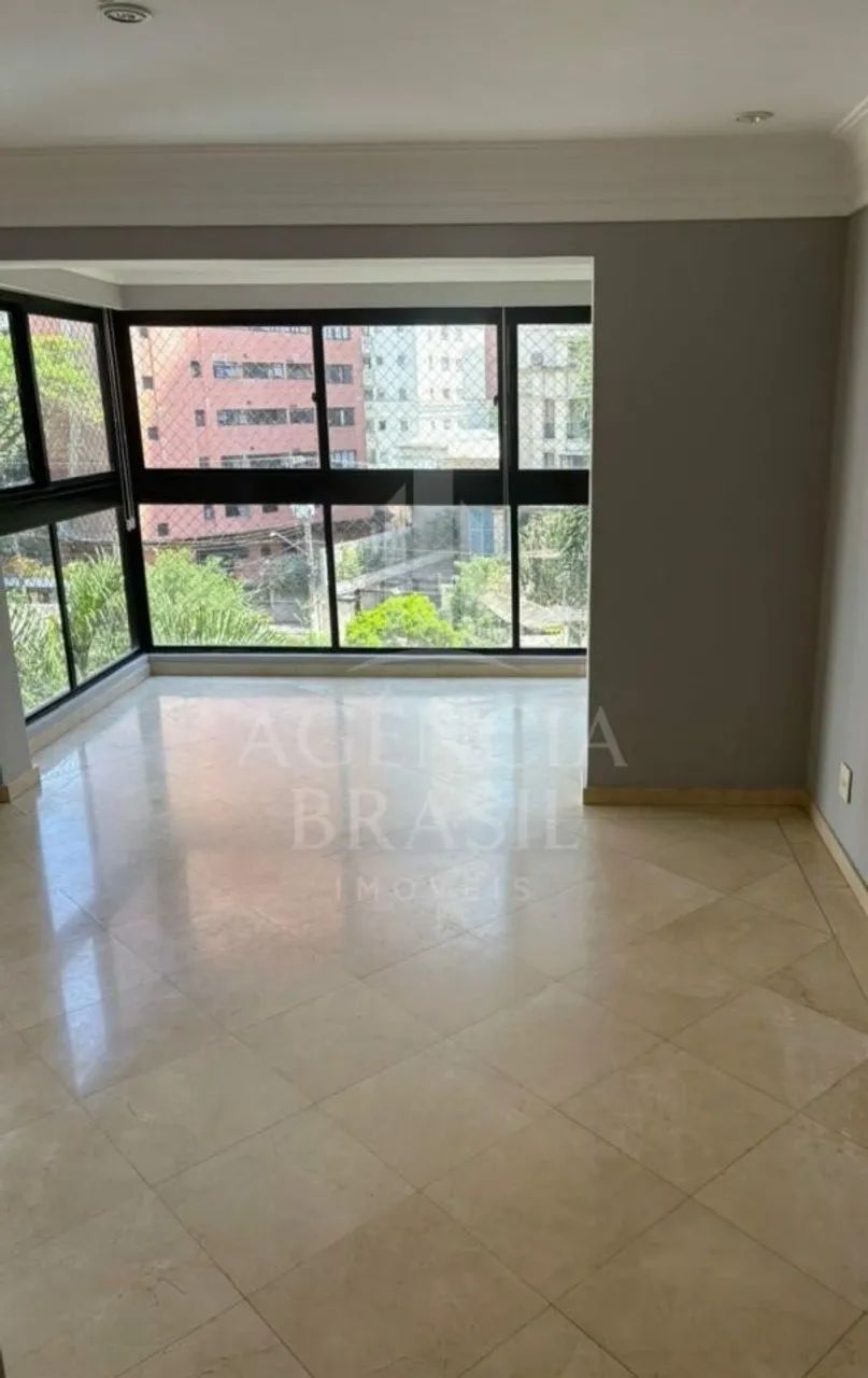 VILA NOVA CONCEIÇÃO 3 QUARTOS E 3 SUÍTES.