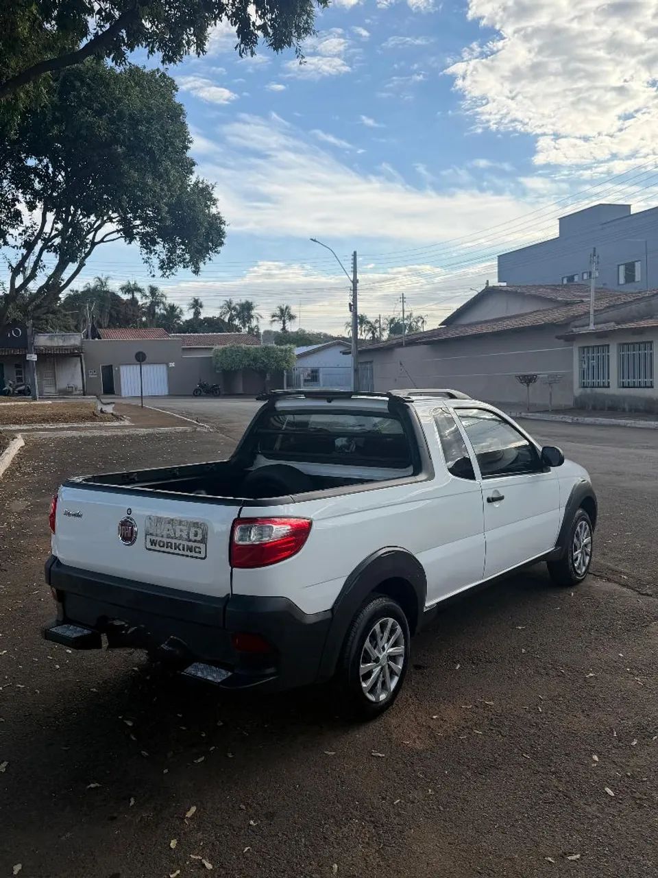Fiat Strada Working Hard 1.4 Fire Flex 8V CE 2018 - Foto 2