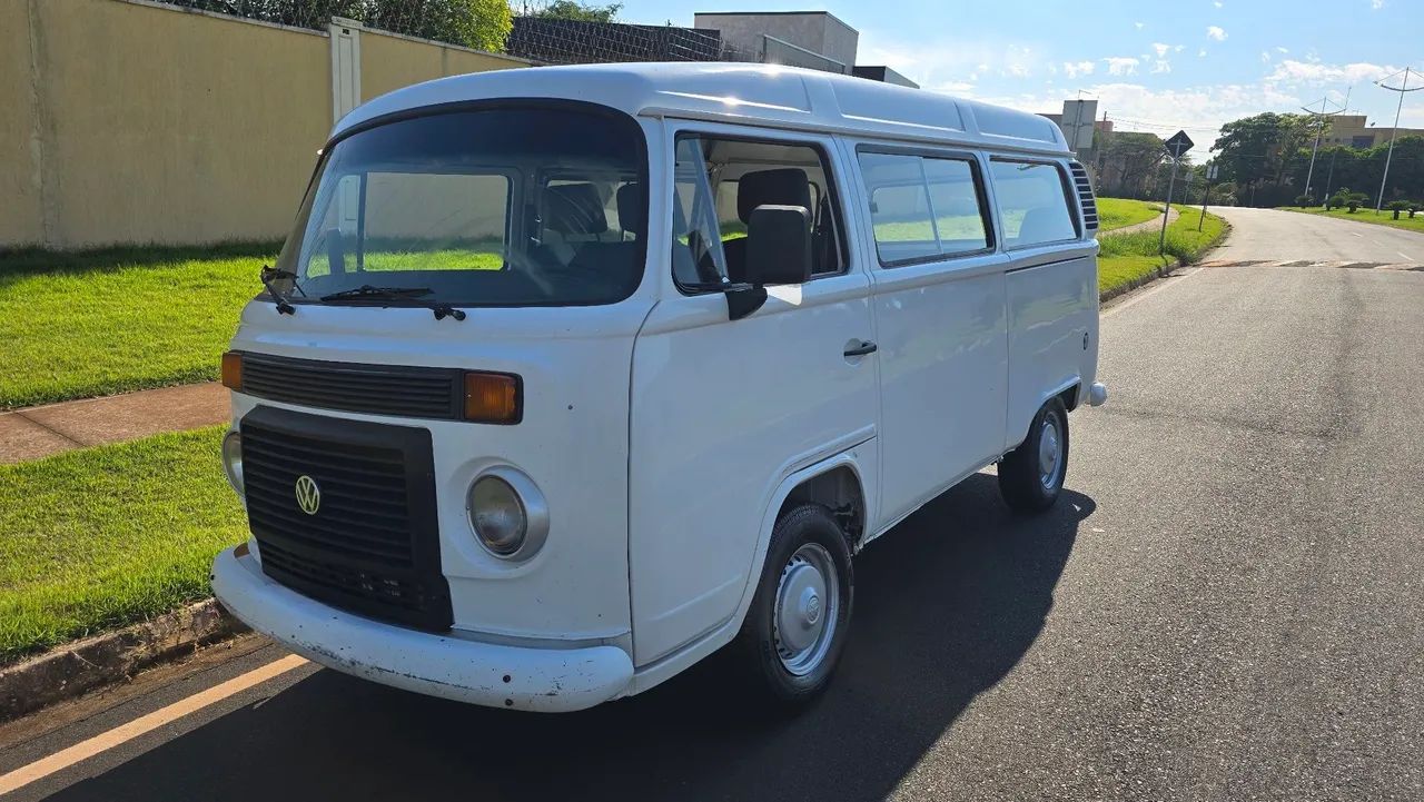 Volkswagen Kombi STANDARD 1.4 MI TOTAL FLEX 8V 2008