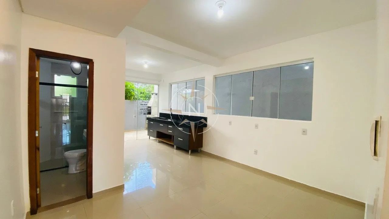 Linda Casa para Aluguel Anual com 3 dormitórios e uma Suíte! - Foto 4