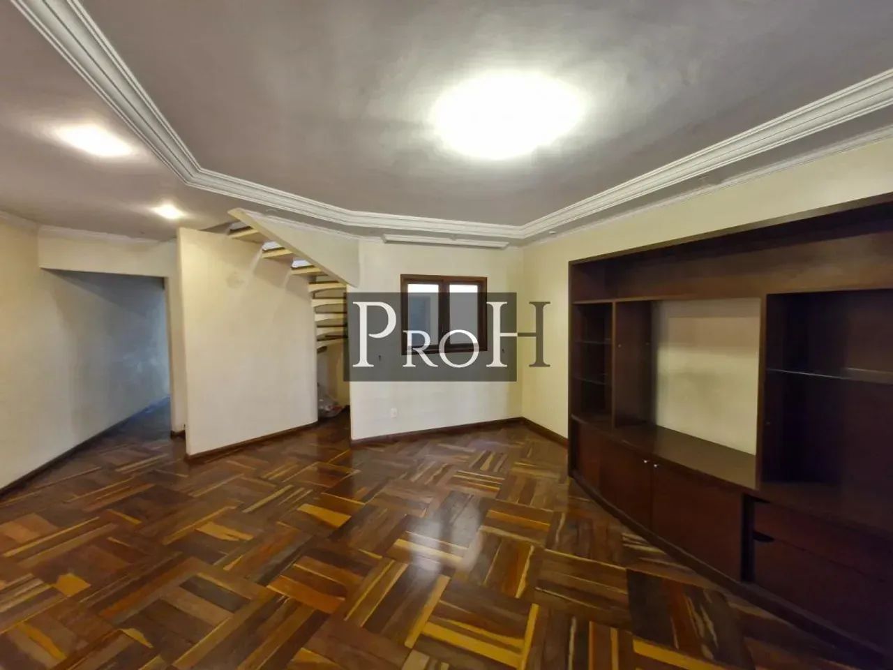 Sobrado á venda 3 quartos, Anchieta - São Bernardo