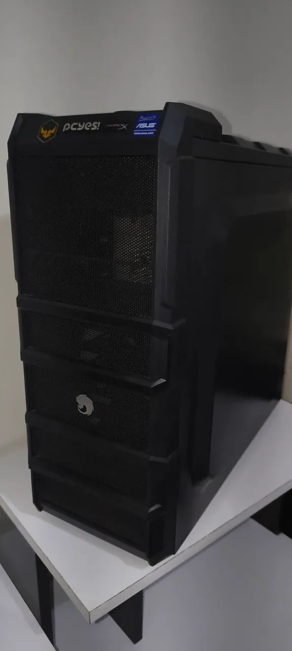 Gabinete Pcyes Rhino