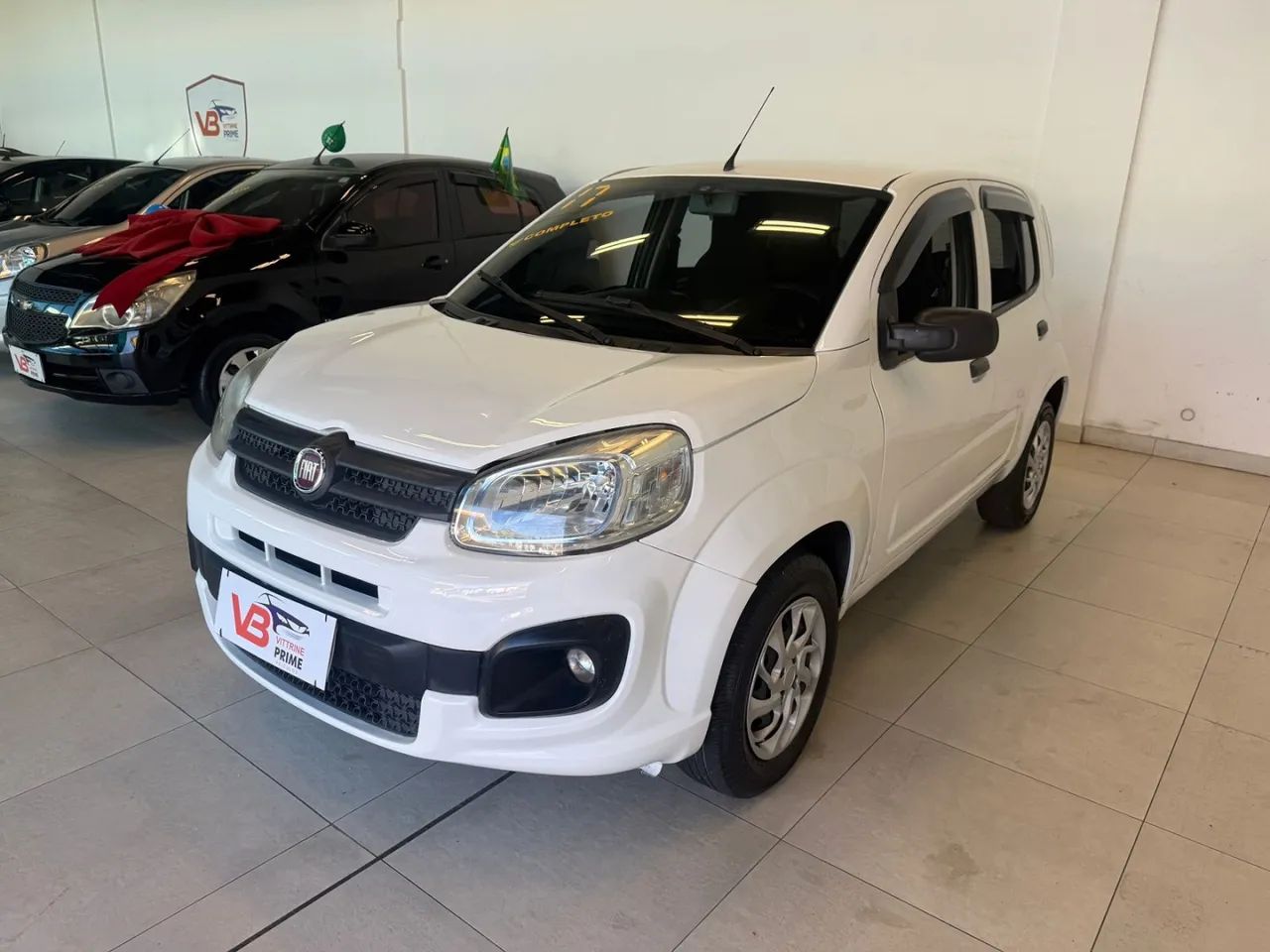 Fiat Uno Attractive 1.0 Flex 6V 5P 2017 - Foto 3