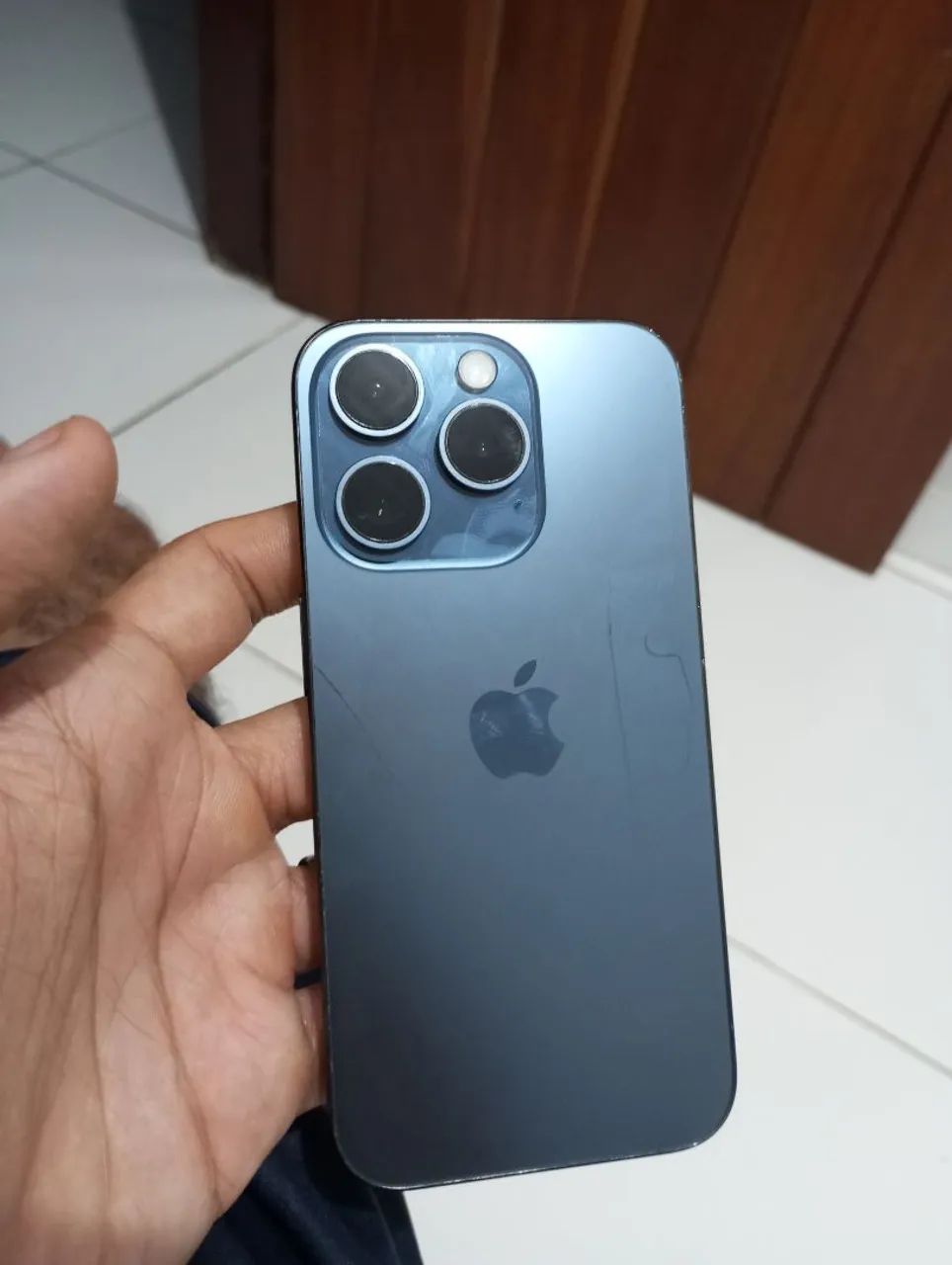 iPhone 15 pro 128 G usado. Leia a descrição.  - Foto 2