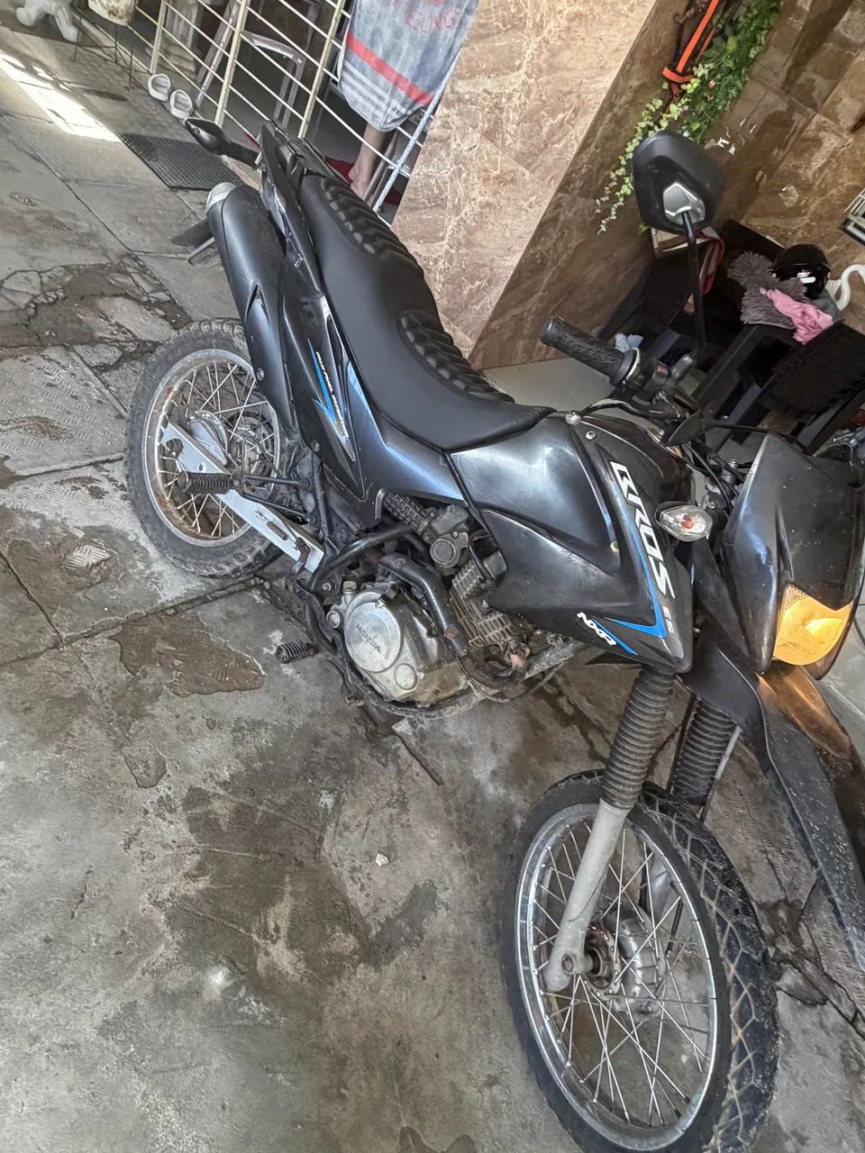 Vendo broa 2012 toda certa!