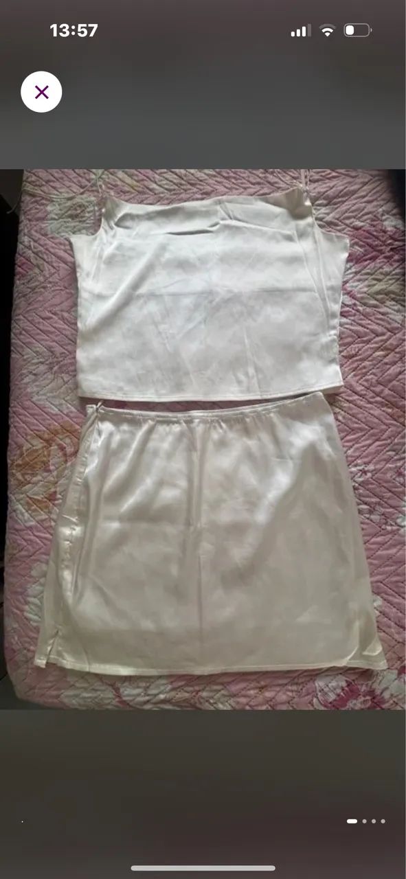 Conjunto branco cetim, cropped laço+ saia.