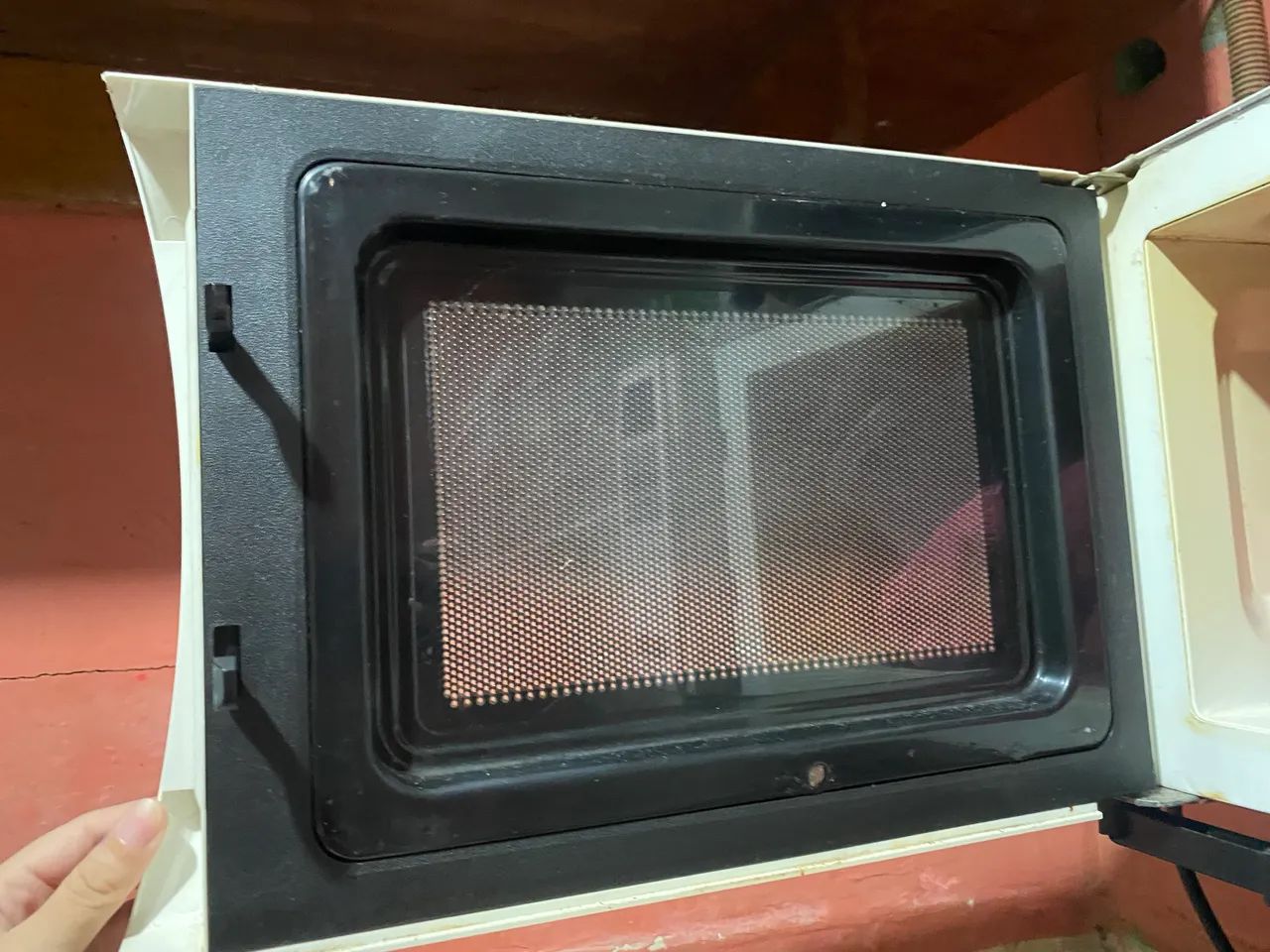 vendo microondas com defeito 