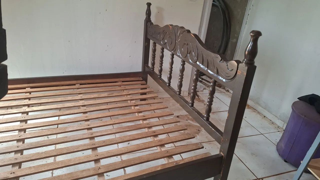 Cama casal madeira maciça  - Foto 2