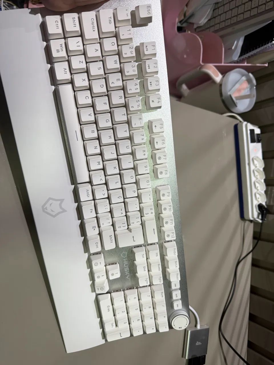 Teclado gamer husky 