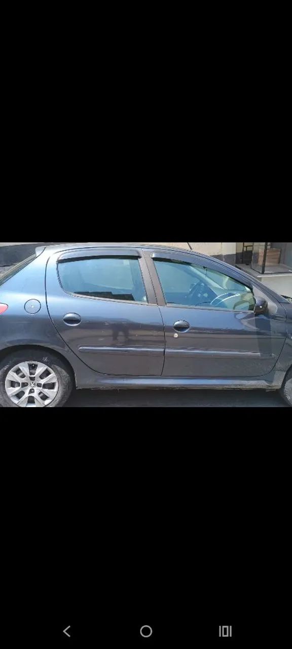 Peugeot 207 2012