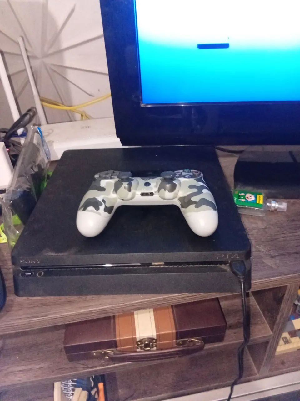 Ps4 500gb + TV