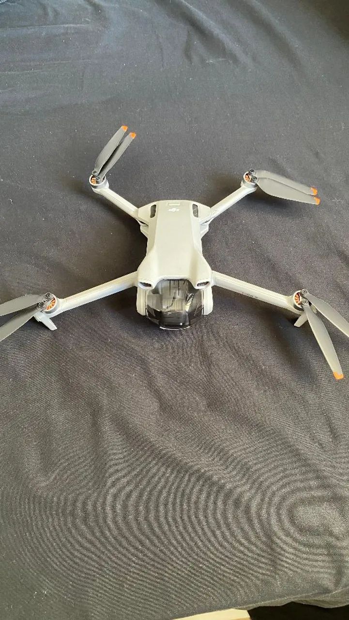 DJI MINI 3 FLY MORE COMBO - Foto 4