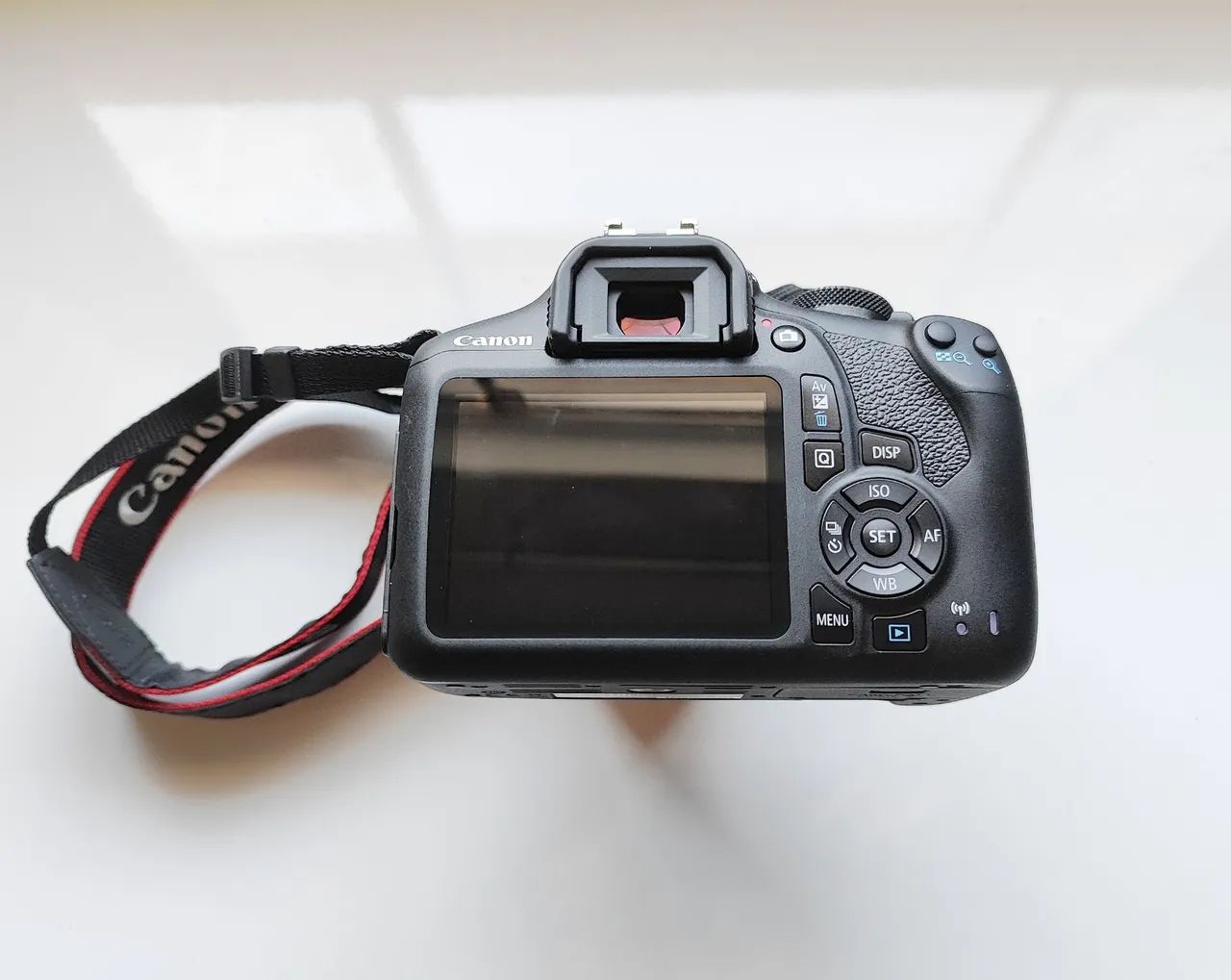 Canon EOS 2000D + Macro ringlight - Foto 2