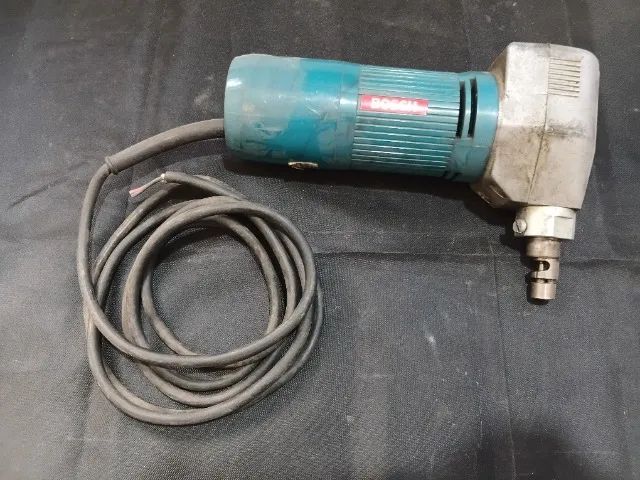 Tesoura punção Bosch antiga 110v - sem plug e sem acessórios  - Foto 2