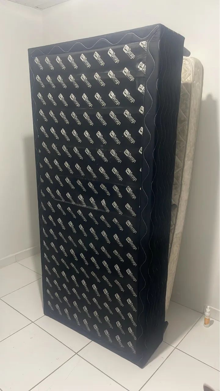 Vendo box Cama SOLTEIRO 